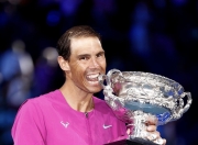 亚博体育-纳达尔回归赛场，精彩发挥首场状态亮眼，公牛观众沸腾！的简单介绍