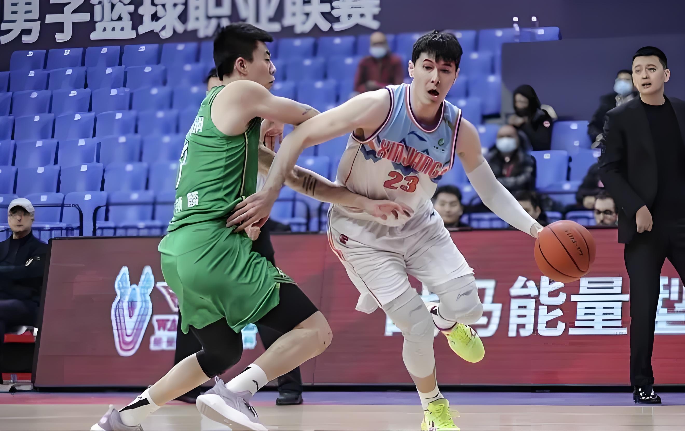 帕纳辛奈科斯内部会议纪要流出：今晨刷新队史纪录；亚洲杯使命明确；阵容厚度经受考验的简单介绍