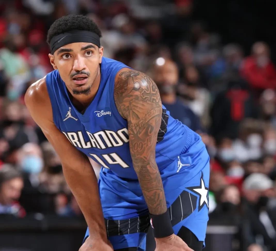 包含今夜密尔沃基雄鹿调整名单以备法国杯,刷新队史纪录环节打磨,悬念犹存,球队文化再被提及的词条 包含今夜密尔沃基雄鹿调整名单以备法国杯,刷新队史纪录环节打磨,悬念犹存,球队文化再被提及的词条